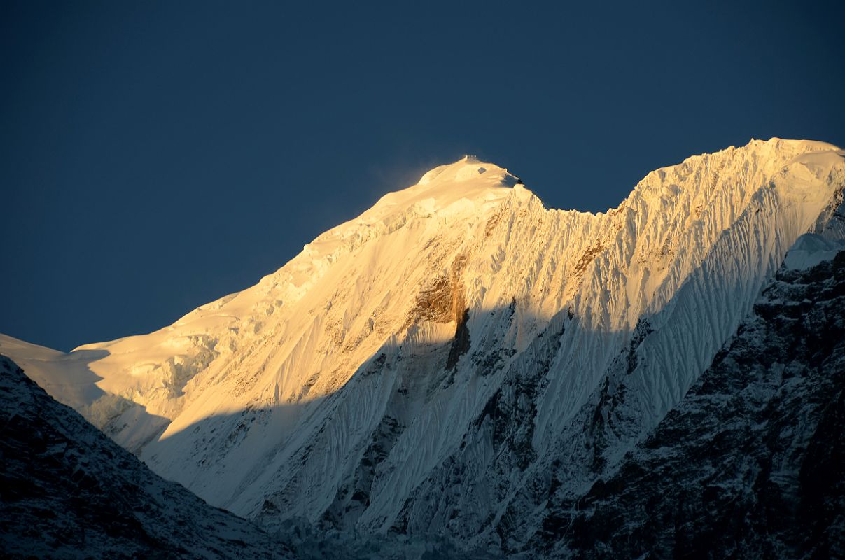 09 Gangapurna Close Up Just After Sunrise From Manang 